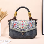 Retro Craft Embroidery Button Closure Hobos Ladies Handbag with Removable Strap