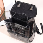 Large Capacity Crocodile Pattern Business Travel Computer Backpack - Image 3