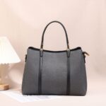 Ladies Casual Messenger Bag Large Capacity Tote Handbag - Image 2
