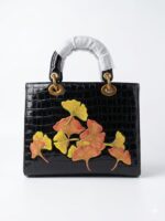 Crocodile Pattern Flow handbag